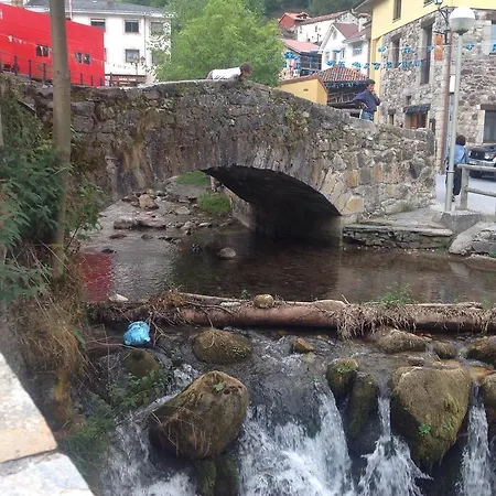 Florez Estrada 5, Casa vacanze