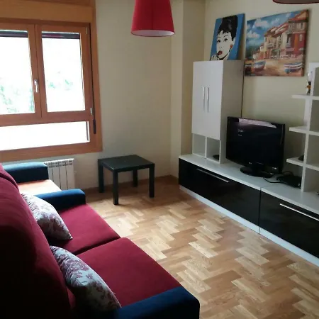 Florez Estrada 5, Ferienhaus Pola de Somiedo